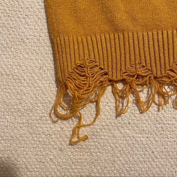 Wild Honey sweater with frayed hem - Picture 8 of 8